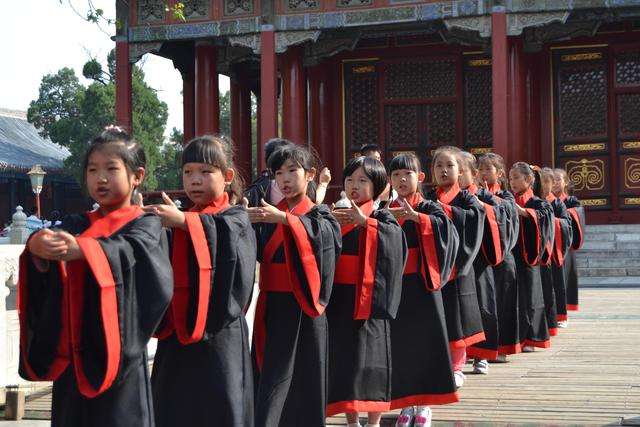 1560837757450873.jpg 1560837757450873.jpg